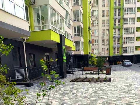 комерційна за адресою Олеся Бердника вул., 1-В