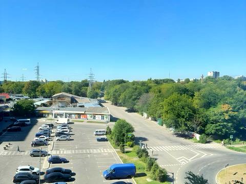 квартира за адресою Зоряний бульв., 1м