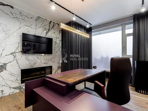 комерційна за адресою Кловський узвіз (Кловський), 7