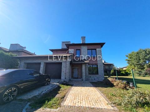 будинок за адресою Лісова вул.