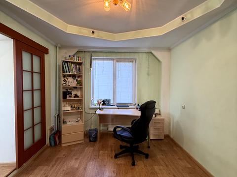 квартира за адресою Кобзарська вул., 61