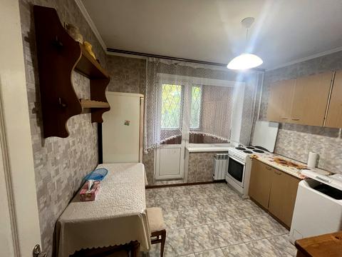 квартира за адресою Миколи Лукаша вул. (Миколи Скрипника), 11