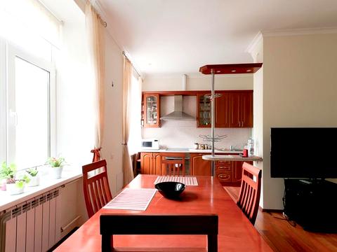 квартира за адресою Інститутська вул., 24/7