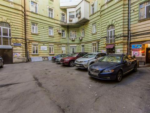 квартира за адресою Богдана Хмельницького вул., 32