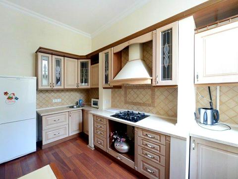 квартира за адресою Богдана Хмельницького вул., 10