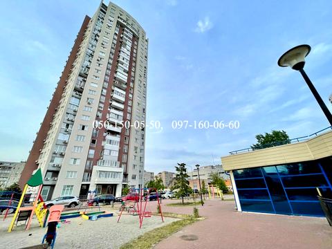 квартира за адресою Героїв полку "Азов" вул. (Маршала Малиновського), 8