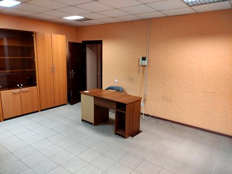 комерційна за адресою Заліська вул., 5