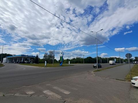 паркомісце за адресою Ярошенка вул., 25