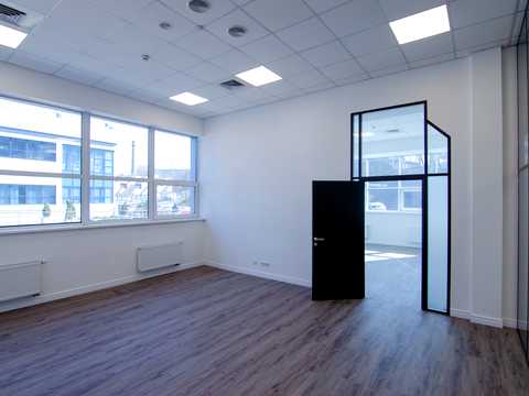 комерційна за адресою Охтирський пров., 7