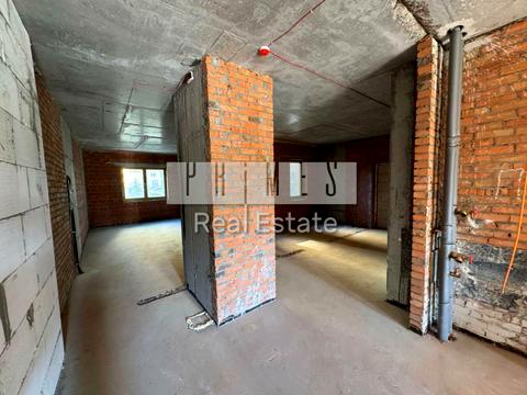 комерційна за адресою Юрія Кондратюка вул., 5