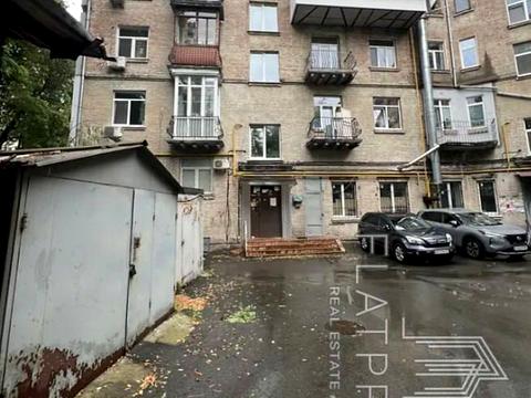 квартира за адресою Білоруська вул., 32