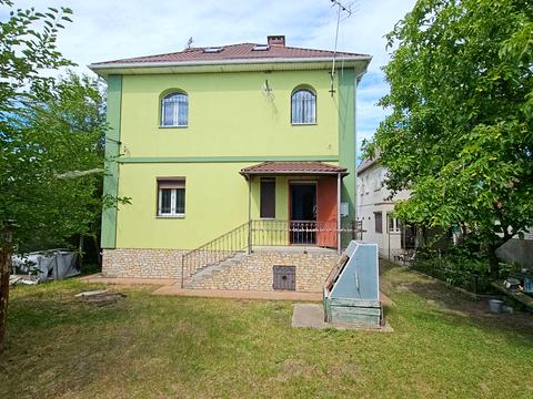 будинок за адресою Переяславська вул.