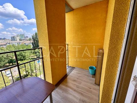 квартира за адресою Регенераторна вул., 4 к8