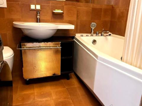 квартира за адресою Миколи Бажана просп., 10