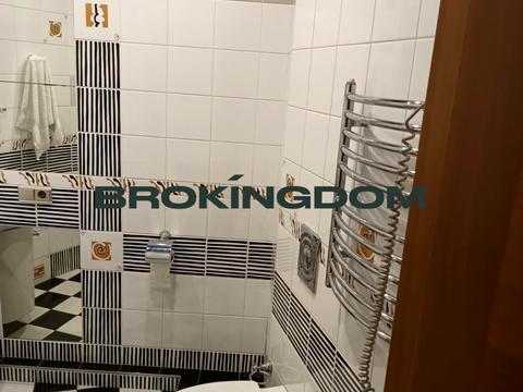 квартира за адресою Павла Тичини просп., 2