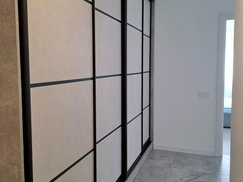 квартира за адресою Білогірська вул., 18