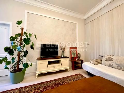 квартира за адресою Шота Руставелі вул., 32