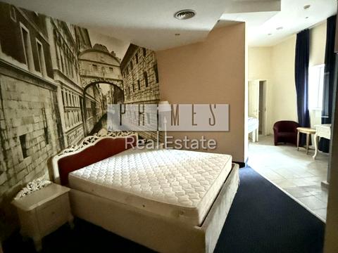 комерційна за адресою Велика Васильківська вул. (Червоноармійська), 5