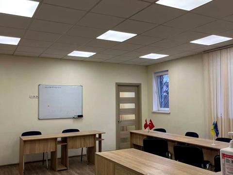 коммерческая по адресу Літературна ул. (Чехова), 2Ю