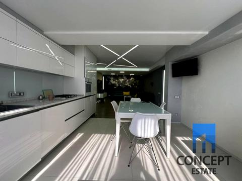 квартира по адресу Исполкомовская ул., 7