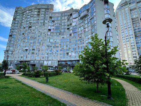 квартира по адресу Героев Сталинграда просп, 2Д