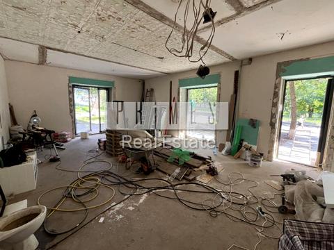 коммерческая по адресу Неманская ул., 4