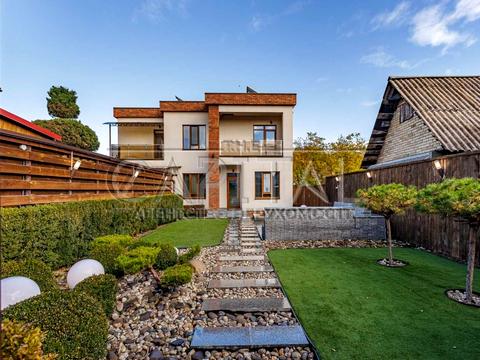 будинок за адресою Квітки Цісик вул. (Гамарника)