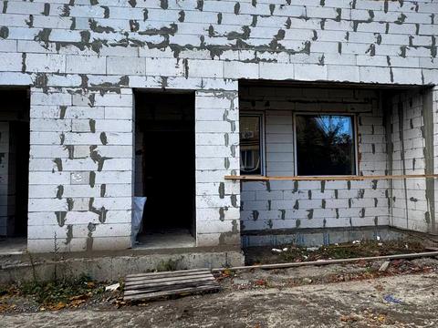 будинок за адресою Центральна вул., 5