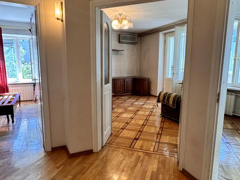 квартира за адресою Крутогірний, 9