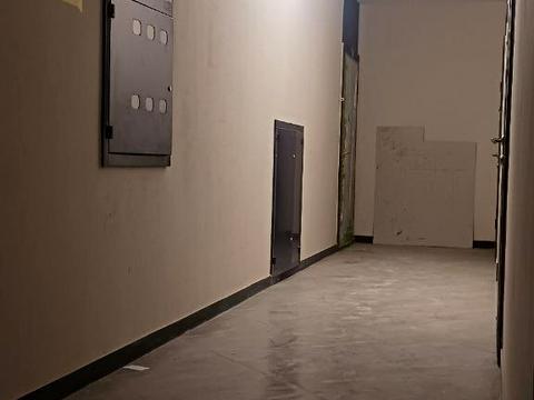 комната по адресу Максимовича ул., 6