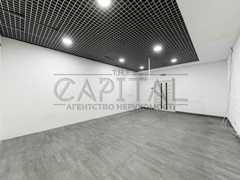 комерційна за адресою Антоновича вул. (Горького), 1