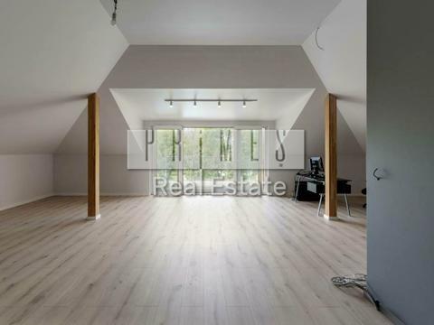 будинок за адресою с. Вишеньки, Єдності вул.