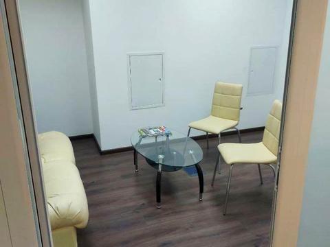 комерційна за адресою Жилянська вул., 75