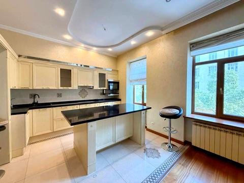 квартира по адресу Шота Руставели ул., 8