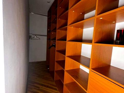 квартира за адресою Київ, Анни Ахматової вул., 31