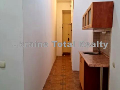 квартира за адресою Набережно-Хрещатицька вул., 7-Б