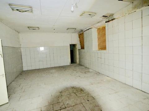 комерційна за адресою Богдана Хмельницького вул., 42