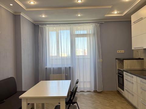 квартира за адресою Андрія Аболмасова вул. (Панельна), 4