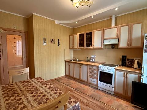 квартира за адресою Вишняківська вул., 5-В