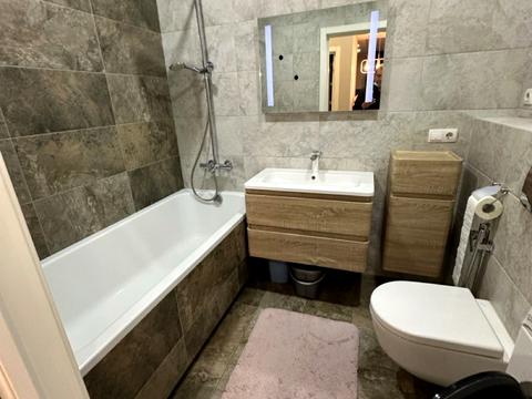 квартира за адресою Київ, Богданівська вул., 7-В