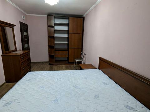 квартира за адресою Івасюка вул., 40