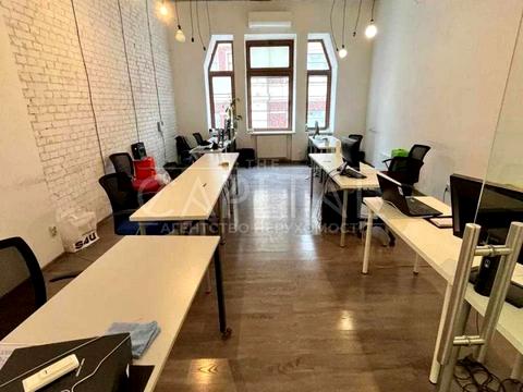 коммерческая по адресу Воздвиженская ул., 48