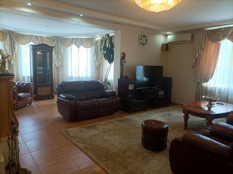 будинок за адресою Київ, Центральна вул., 26