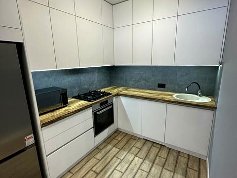 квартира за адресою Героїв Майдану вул., 1