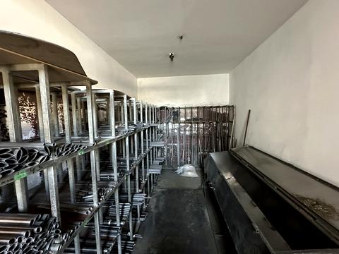 коммерческая по адресу Грушевського, 71