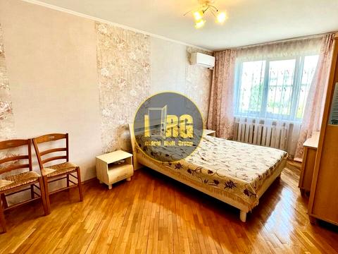 квартира за адресою Жилянська вул., 72