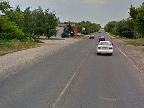 участок по адресу пгт. Радостное, 