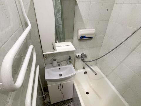 квартира за адресою Київ, Чорних Запорожців вул. (Петра Запорожця), 11