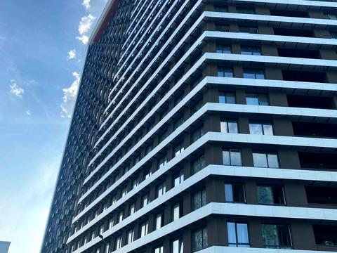 комерційна за адресою Дніпровська набережна вул., 15-Ж