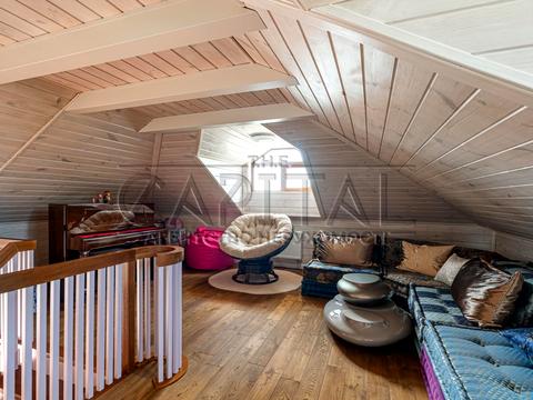 будинок за адресою вул. Заплавна, 5